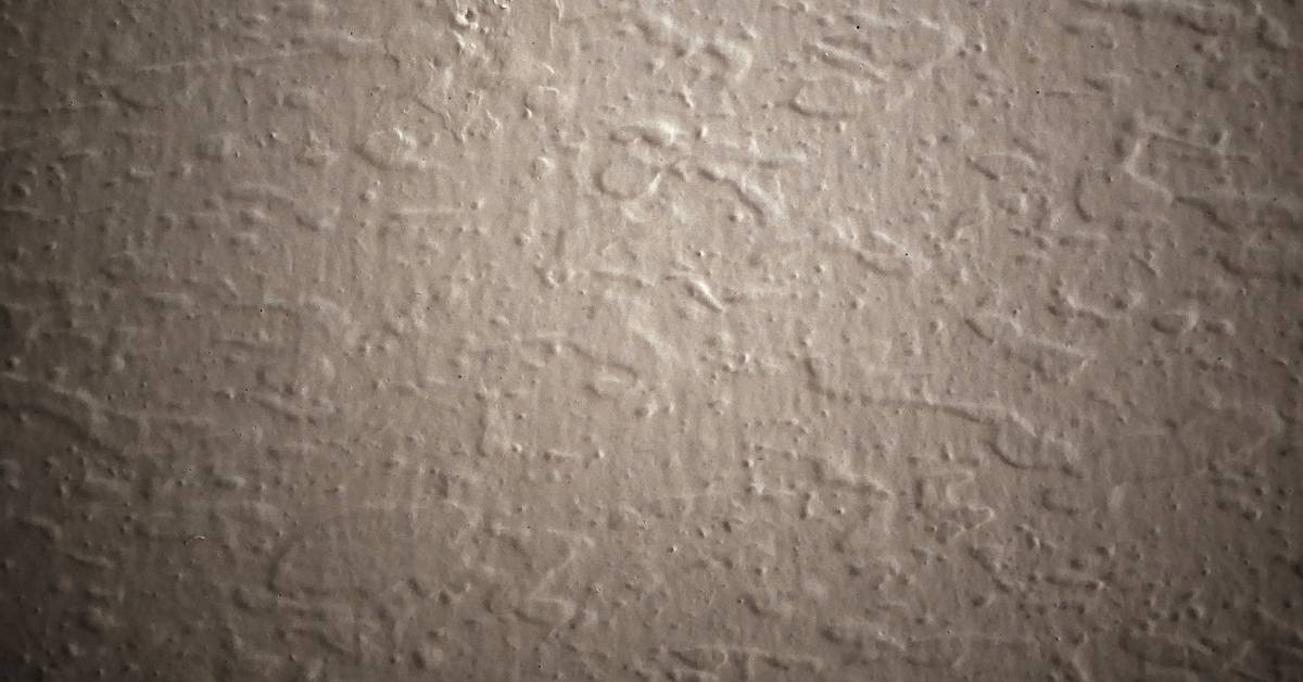 Applying a Knockdown Texture American Spray Technologies